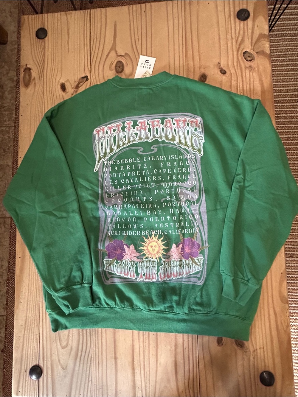 NWT Billabong Women’s Oversized Green Graphic Ride In Crewneck Sweatshirt - Picture 7 of 14